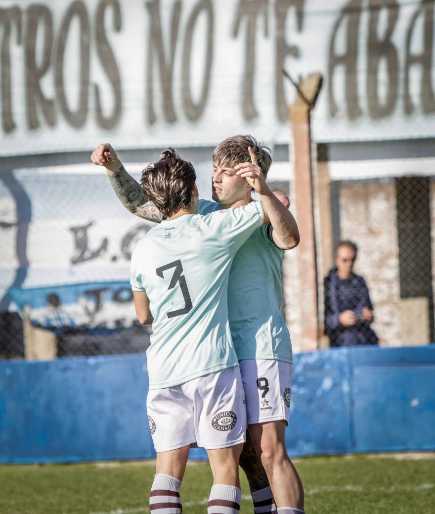 CFC pagó caro las ausencias y cayó ante Atlas